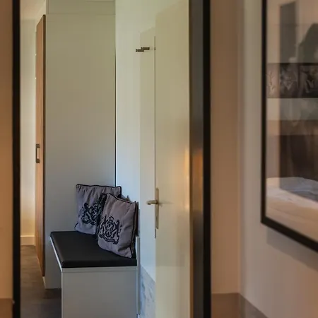 Central&modern By Apartment
